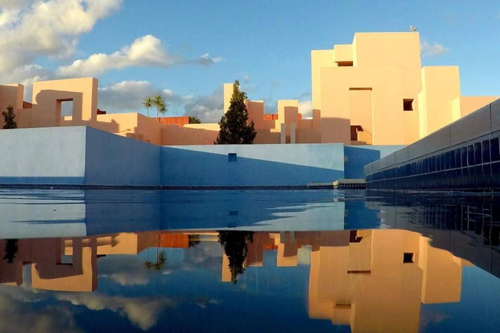 La Muralla Roja Calpe Exterior photo